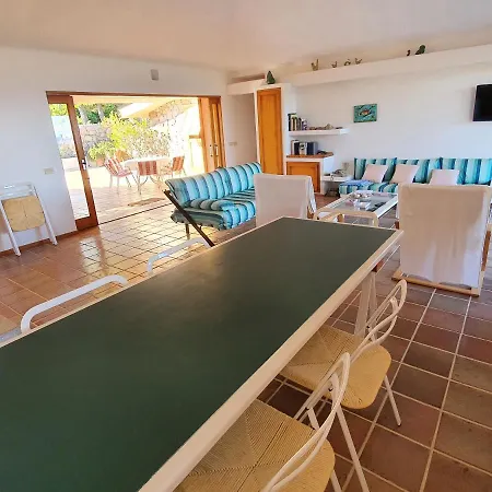 Tramonti Di Gallura Villa