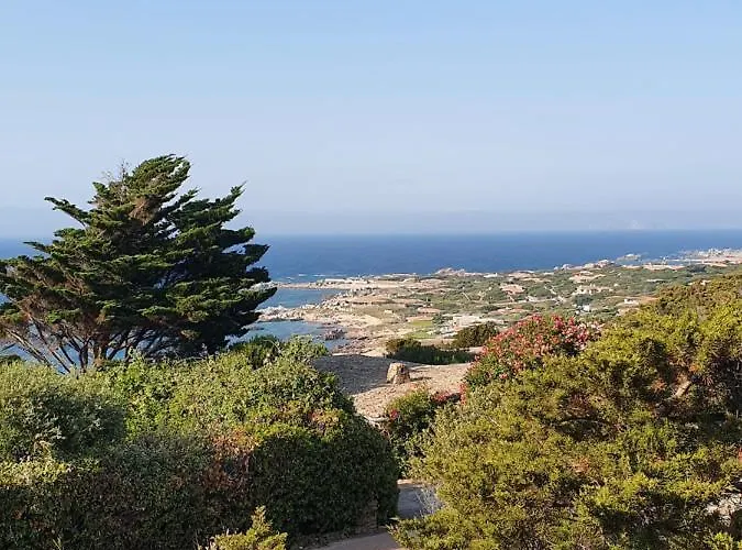 Tramonti Di Gallura Villa *