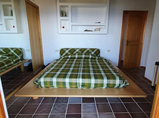Tramonti Di Gallura Villa